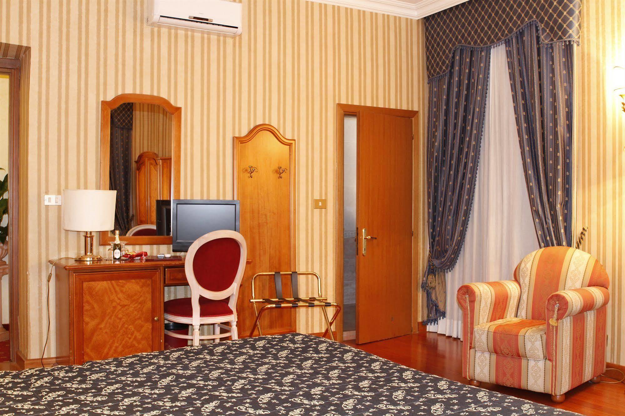Hotel Sistina Rome Luaran gambar
